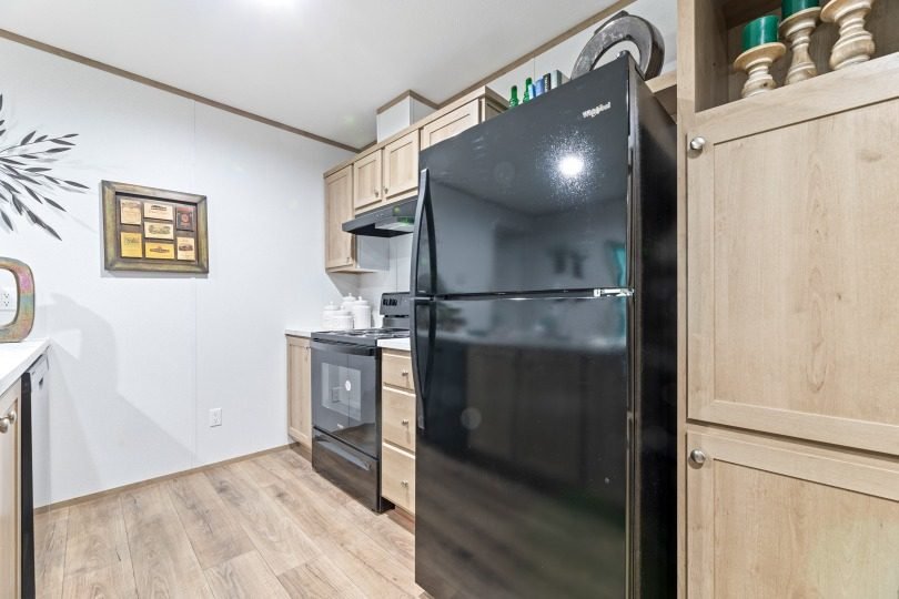The 16562A has 2 Bedrooms, 2 bathrooms and spans 858 square feet - Image 3
