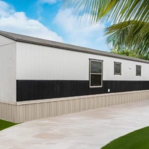 The C-16X80-32M has 3 Bedrooms, 2 bathrooms and spans 1193 square feet